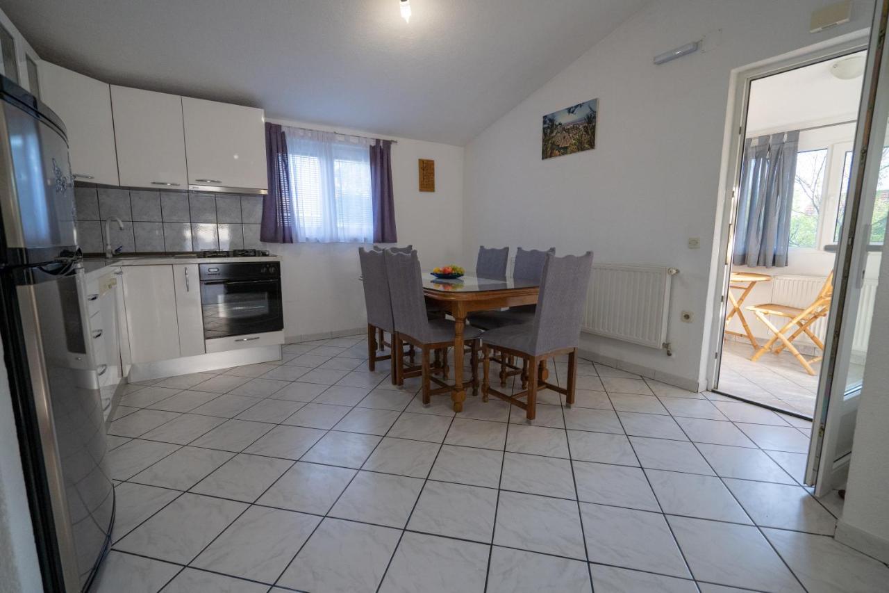 Apartman Marija Imotski Eksteriør billede