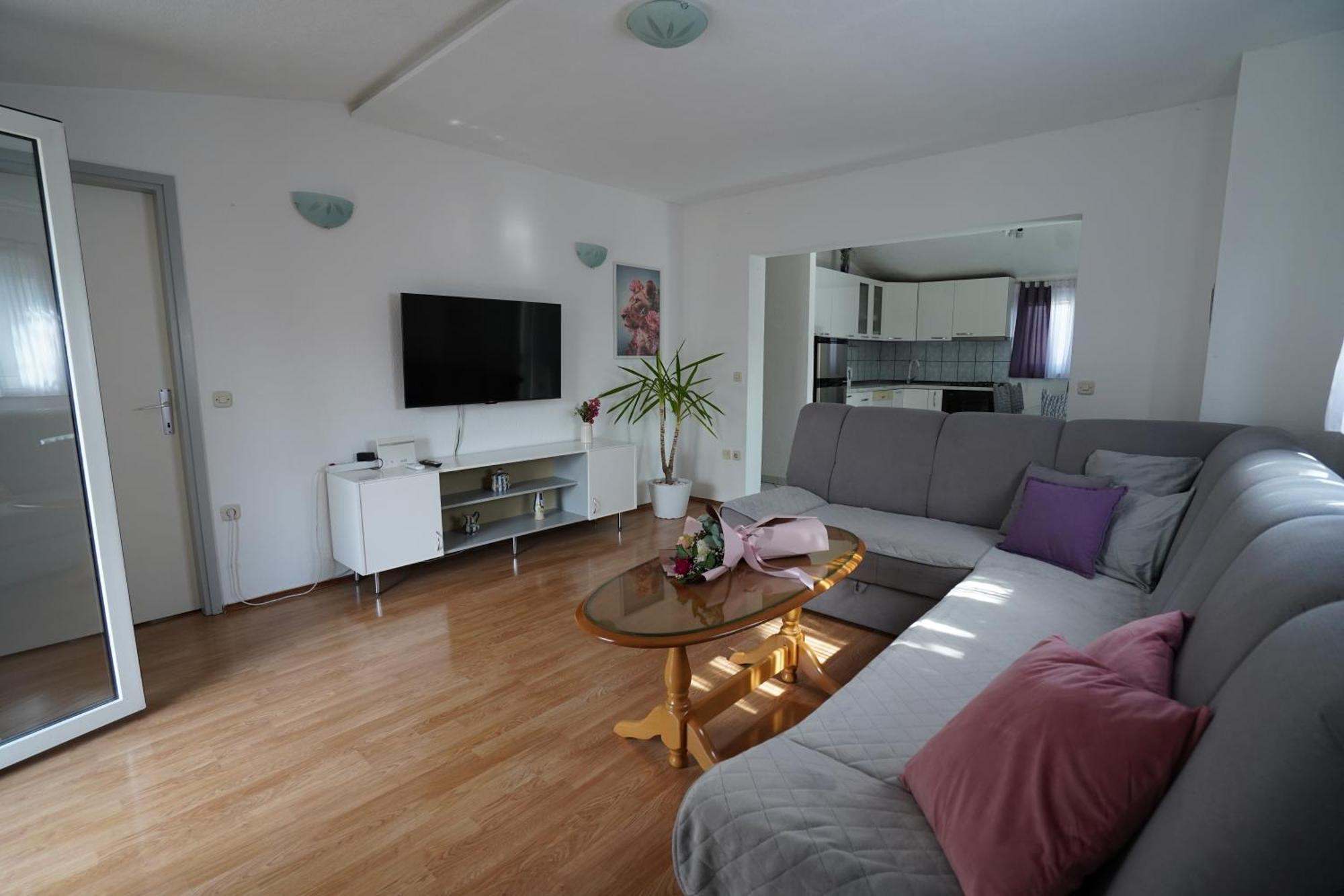 Apartman Marija Imotski Eksteriør billede